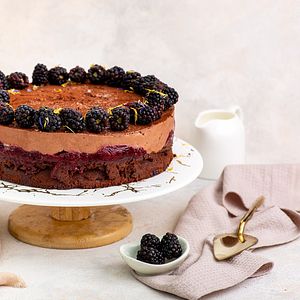 Fudge Blackberry Cake