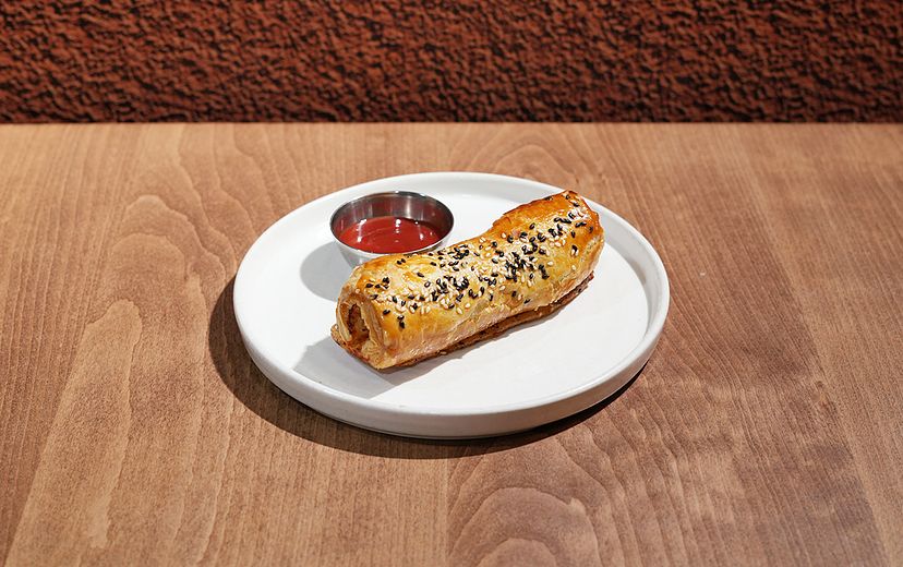 BRAISED APRICOT & BEEF SAUSAGE ROLL