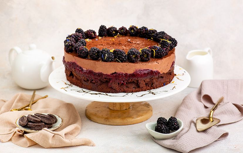 Fudge Blackberry Cake