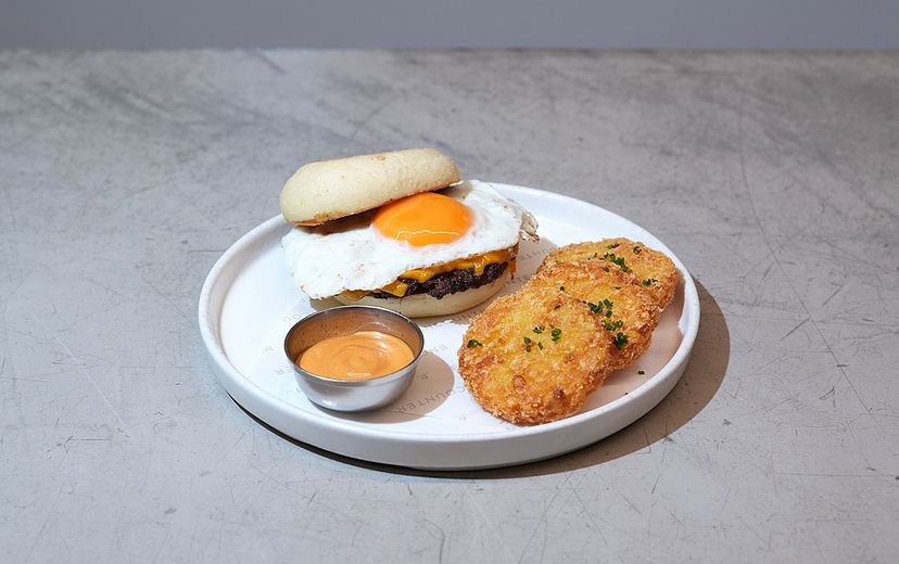 ENCOUNTER BREAKFAST BURGER
