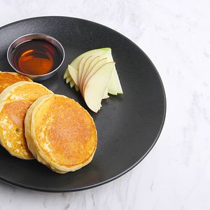 RICOTTA APPLE PANCAKES