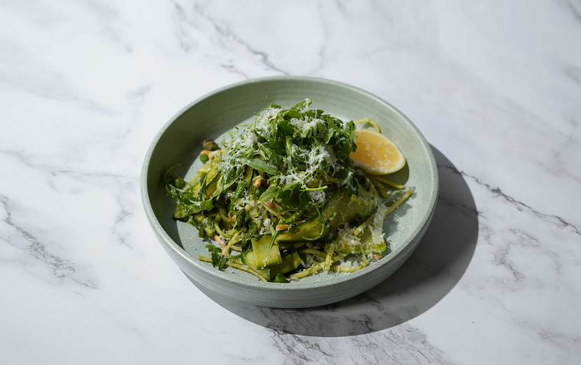 ZUCCHINI, PEA & GREEN CHILLI LINGUINE