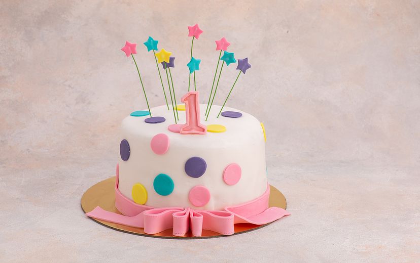 Polka Dot Birthday Cake (20CM)