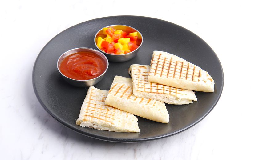 KIDS CHICKEN QUESADILLAS