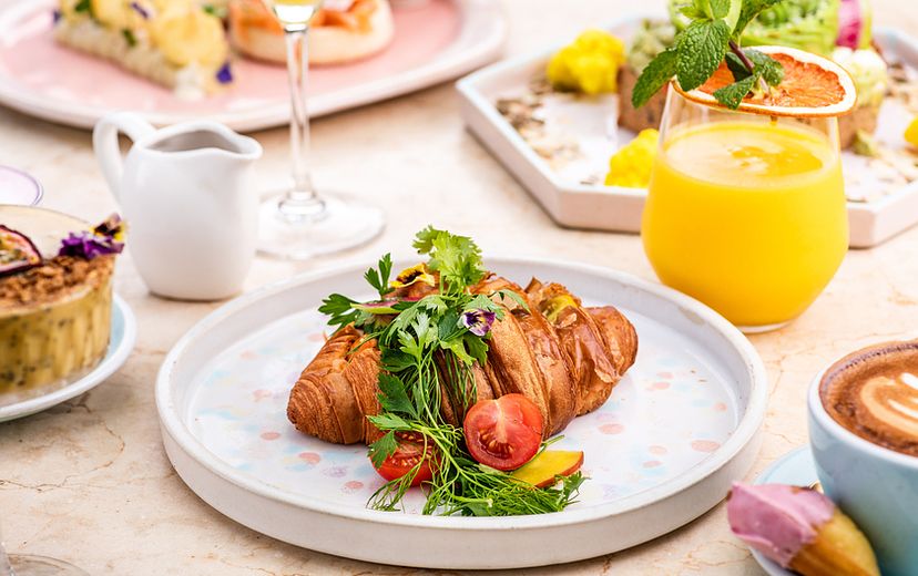 B&C Tomato Cheese Croissant