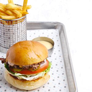 TOM&SERG BURGER