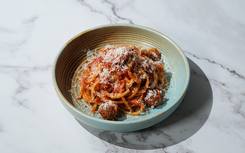 SPAGHETTI & MEATBALLS