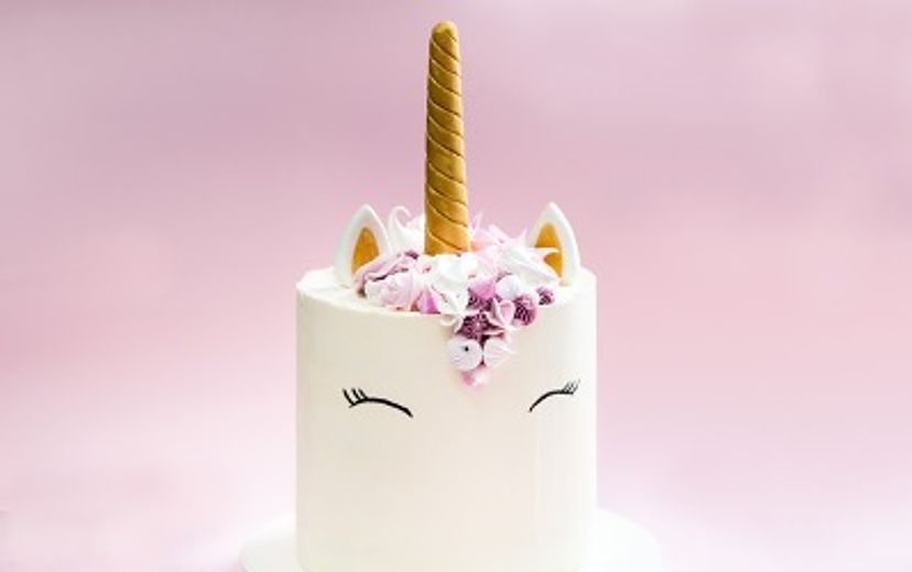 Unicorn Magic Cake (20CM)