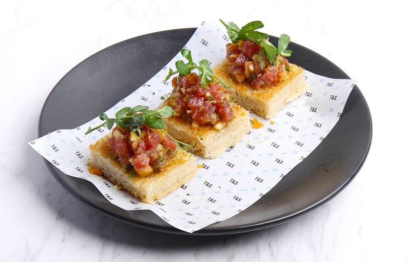 TUNA TOAST